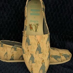 Sleeping Beauty TOMS